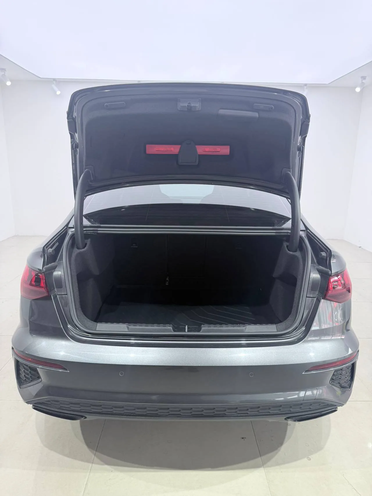 Audi A3L Limousine 35 TFSI Style Sport — фото 4