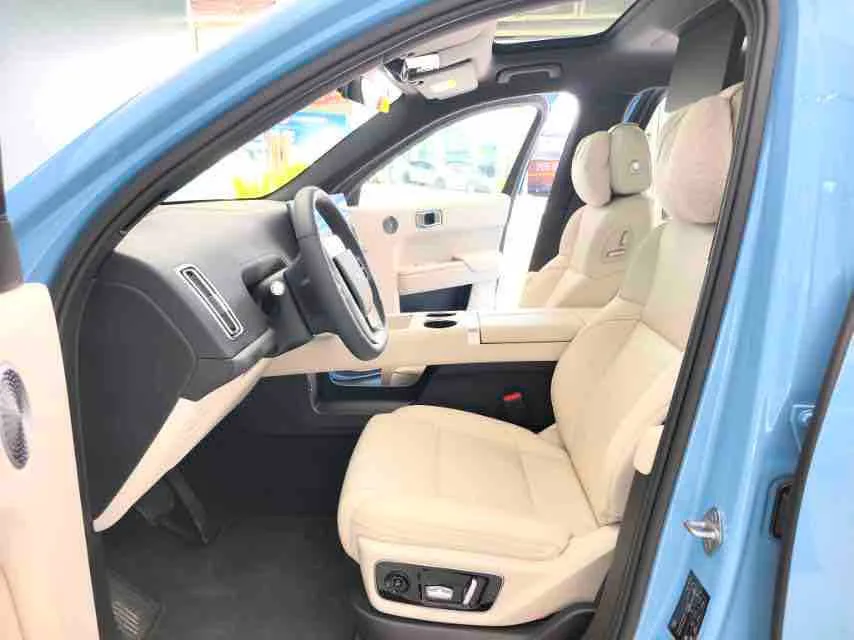 Li Auto L7 Ultra 2025 (обновлённая версия) — фото 4