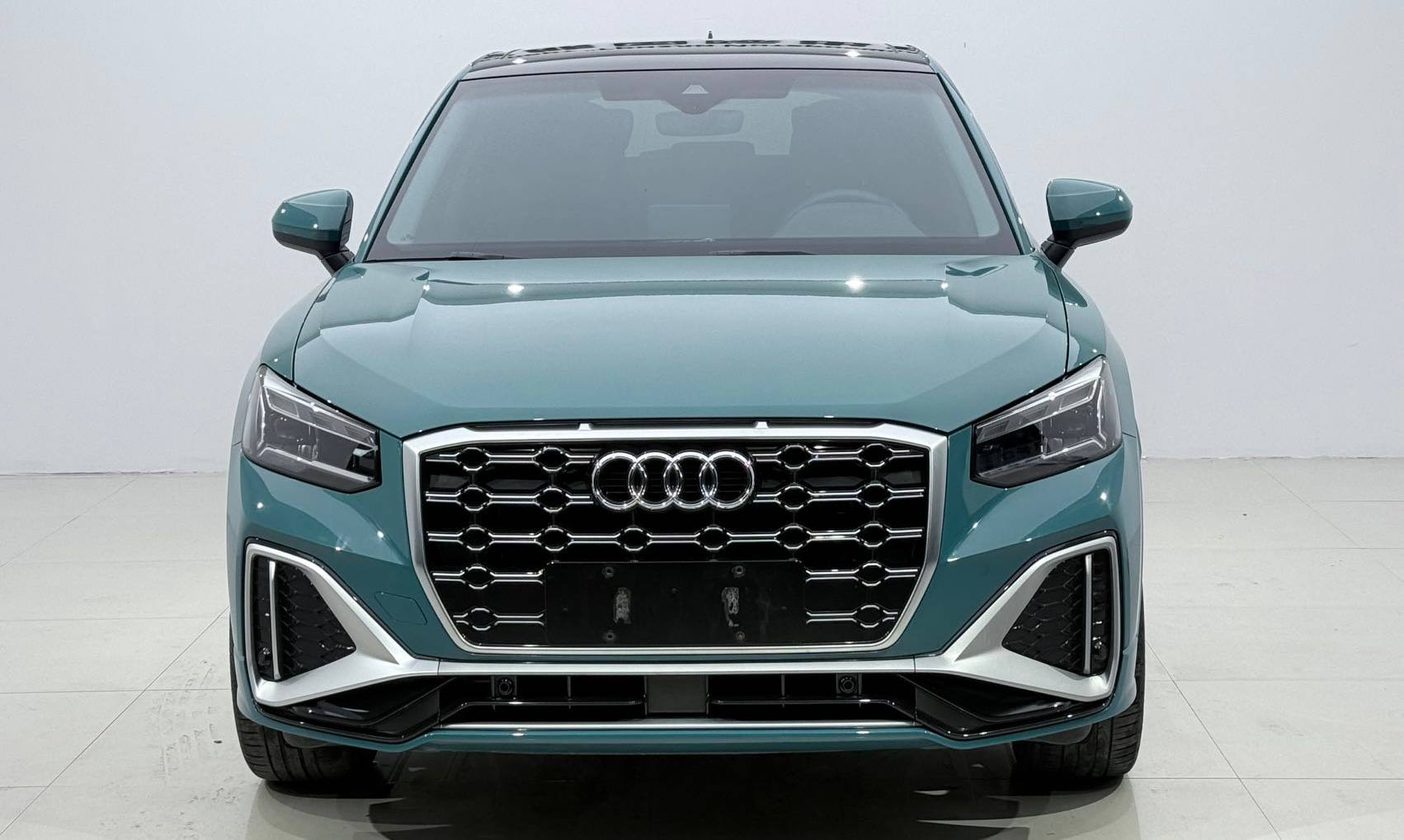 Audi Q2L 35 TFSI 1.4T Sport Style — фото 2